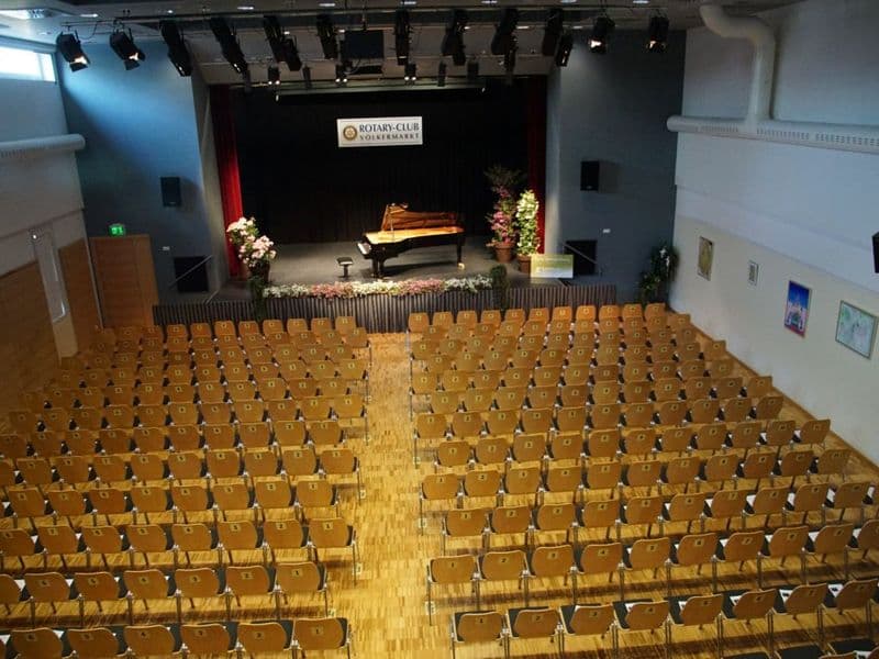 Blick von der Galerie in den großen Saal (23)